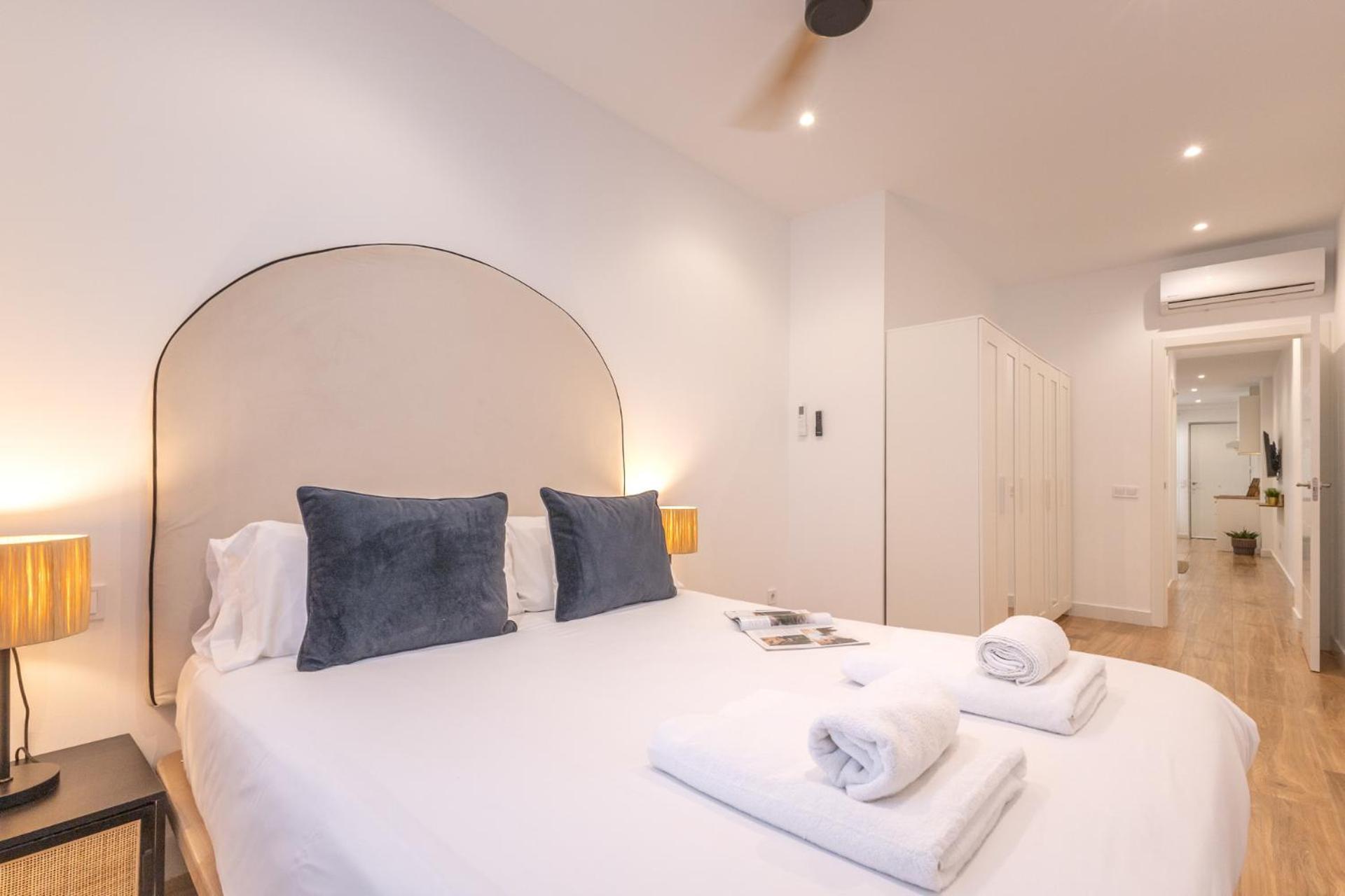 Isg Apartments Triana 1 เซบีญา ภายนอก รูปภาพ